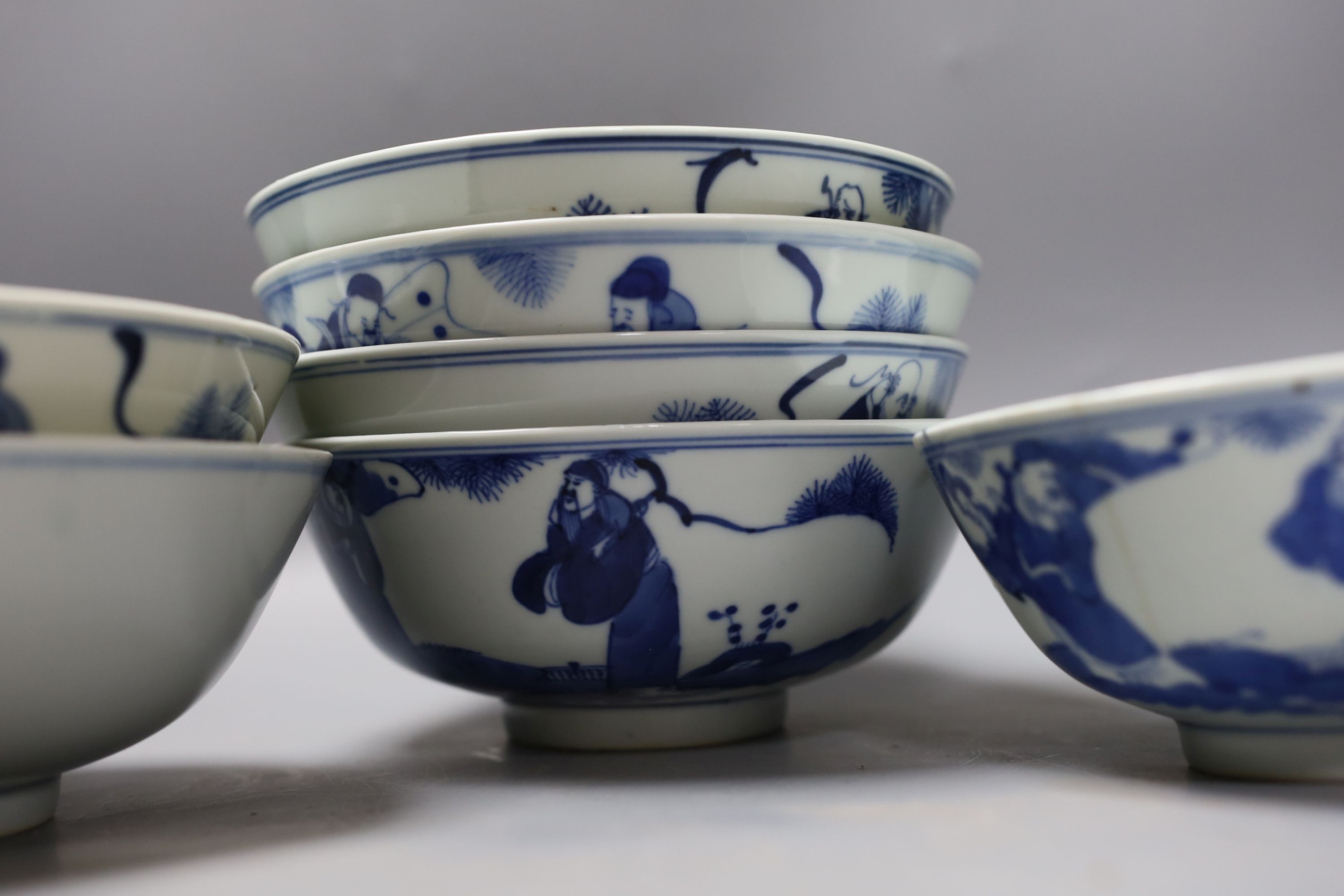 A collection of seven Chinese blue and white bowls 18cm